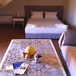 Monteduca Apartment *